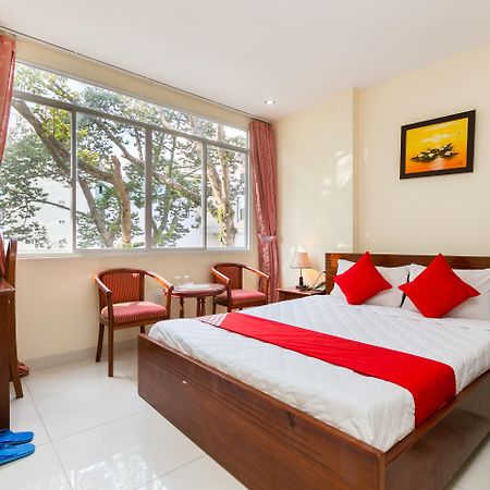 Oyo 422 Nguyen Thanh Hotel Ho Si Minh-város Kültér fotó