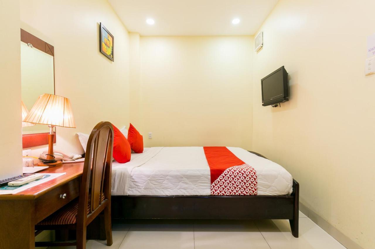 Oyo 422 Nguyen Thanh Hotel Ho Si Minh-város Kültér fotó